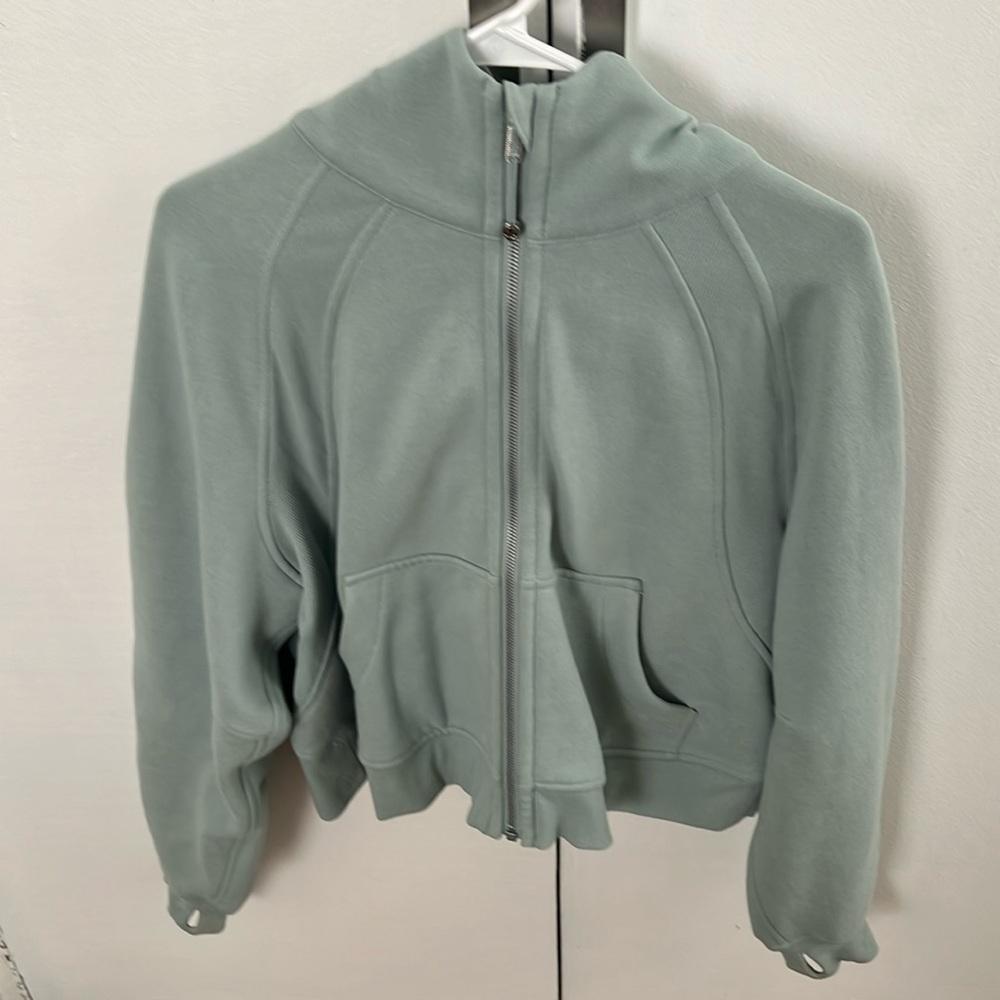 RARE lululemon full zip scuba